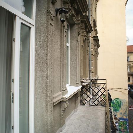 Leogrand Apartment On Drohobycha 4 Львов Экстерьер фото